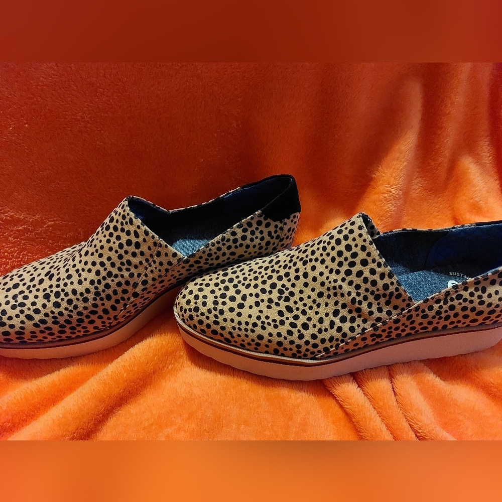Dr. Scholl's Spotted Leopard Sz 11M Women's Slip On